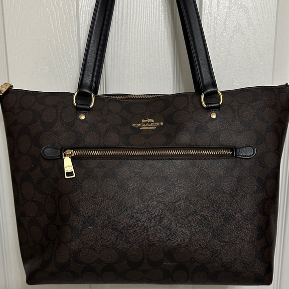 Coach Signature Gallery Dark Brown and Black Tote Bag - Picture 1 of 12
